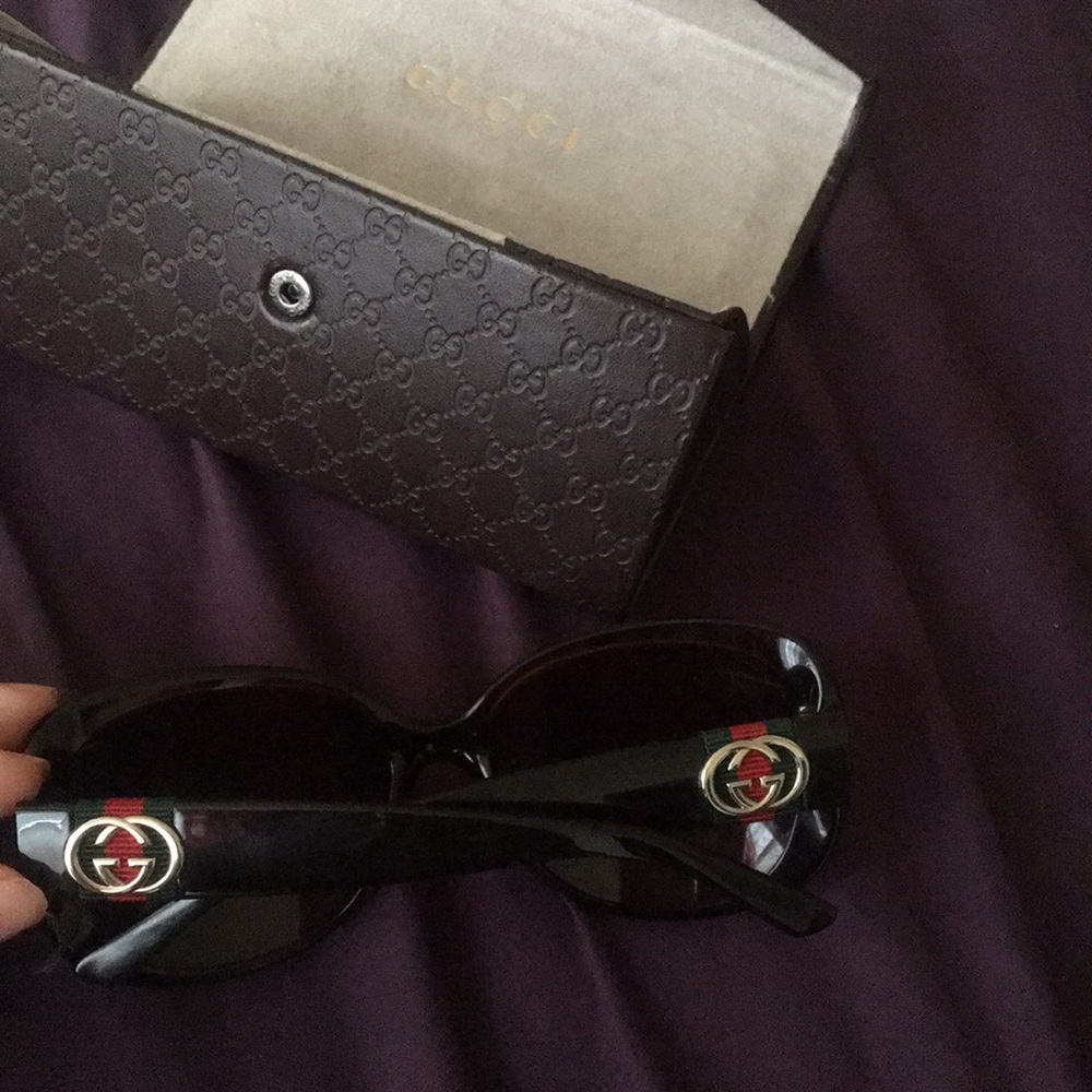 SOLD Gucci sunglasses authentic